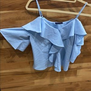 Crop top with cold shoulders